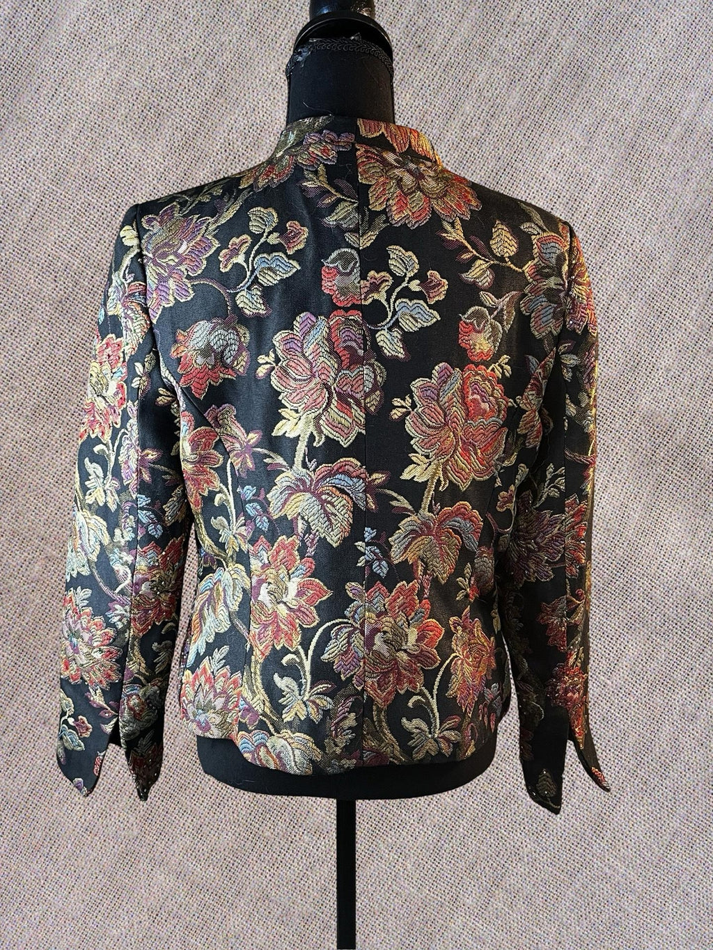 Retro, Artsy, Asian inspired, Embroidered and beaded blazer