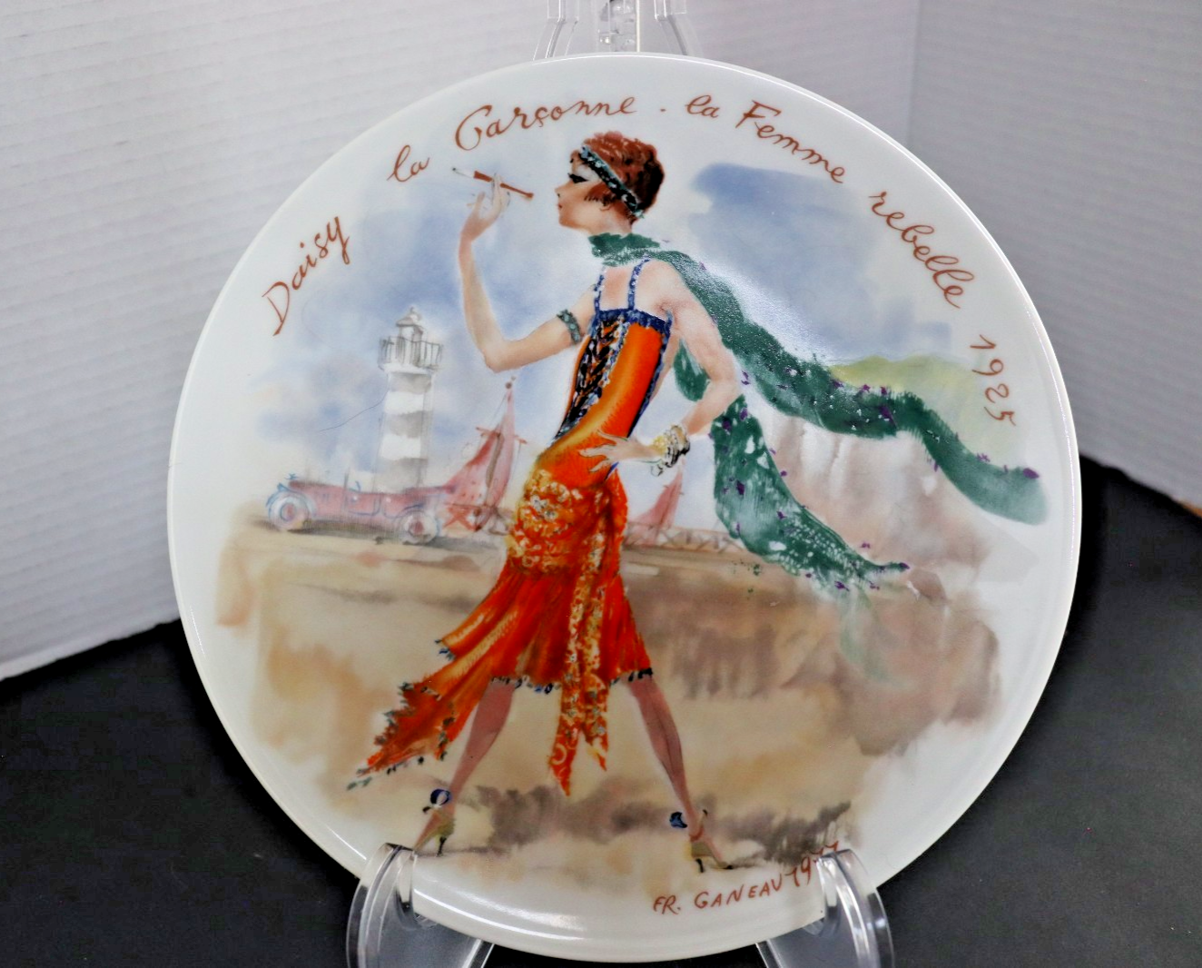 Limoges plate   "Daisy, the flapper - the Rebellious Woman of 1925".