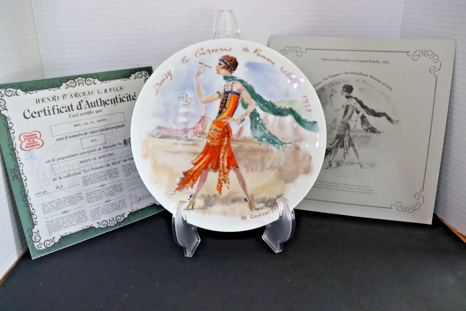 Limoges plate   "Daisy, the flapper - the Rebellious Woman of 1925".