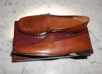 Antonio Milani size 8 women's brown flat - LADYBIRD LAUGH