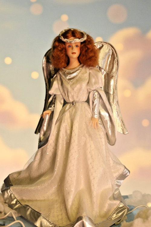 Franklin Mint Heirloom Doll "The Heralding Angel, 1988" - LADYBIRD LAUGH