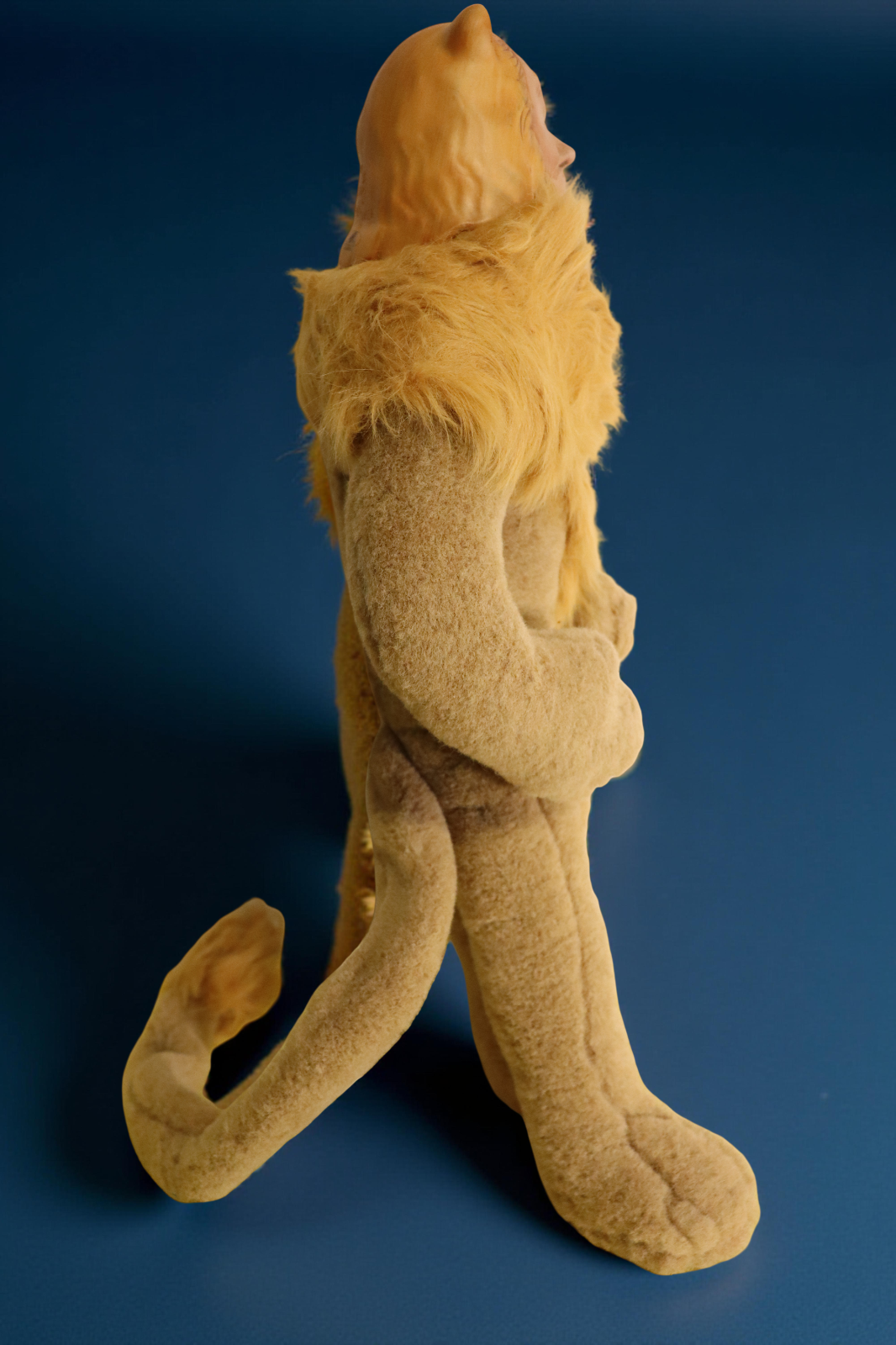 The Cowardly Lion from the Franklin Heirloom collection - LADYBIRD LAUGH