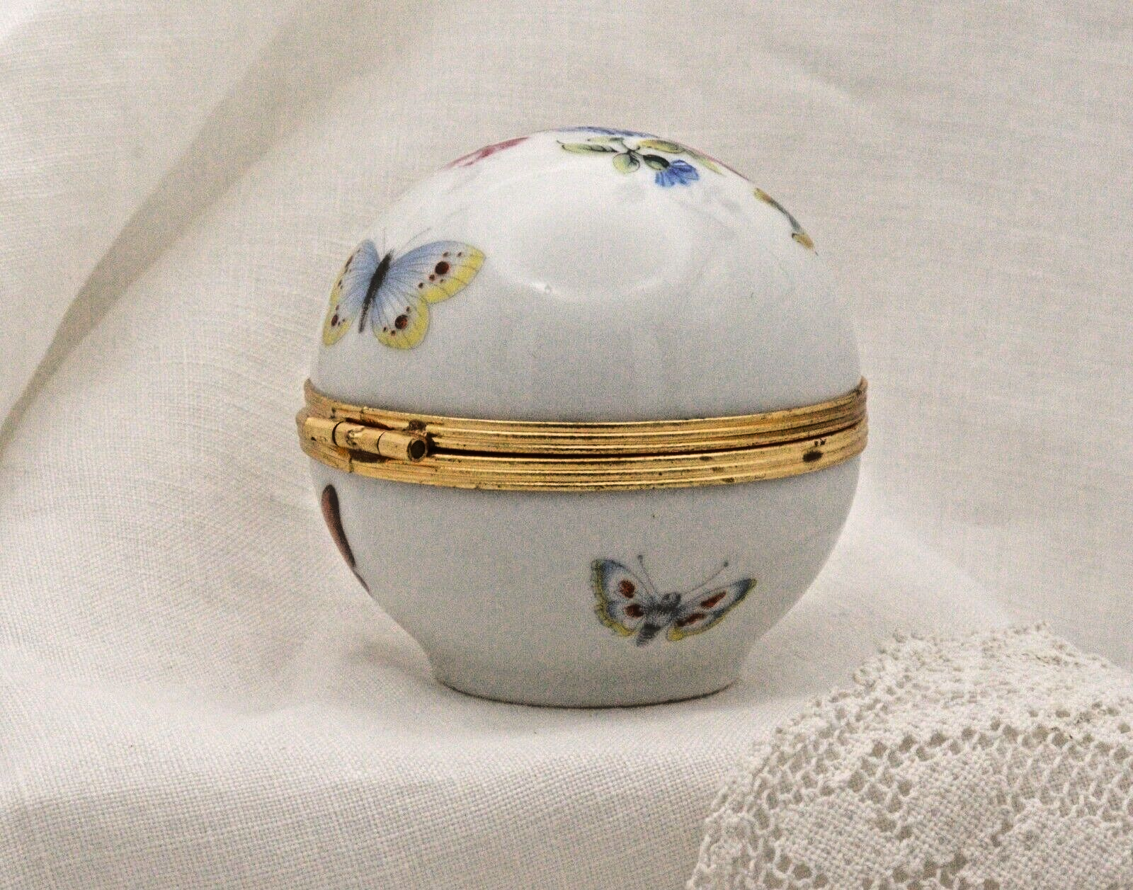 Limoges, France Artoria Round Trinket box with butterflies, moths, flowers - LADYBIRD LAUGH