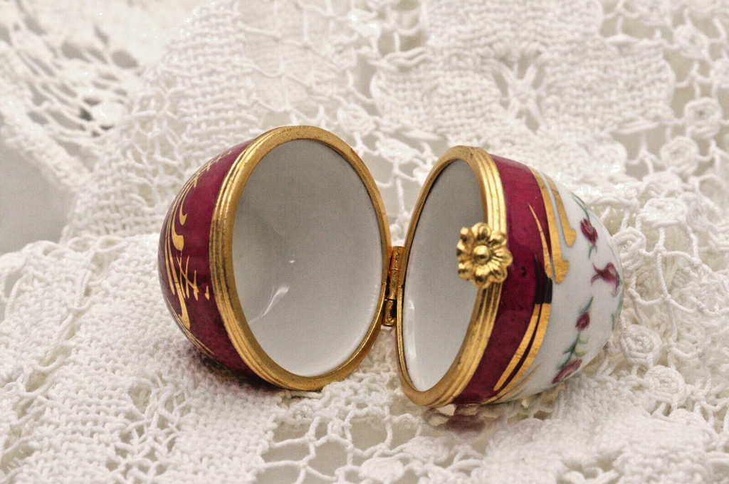 Limoges, France. Artoria. Egg shaped trinket box with roses - LADYBIRD LAUGH