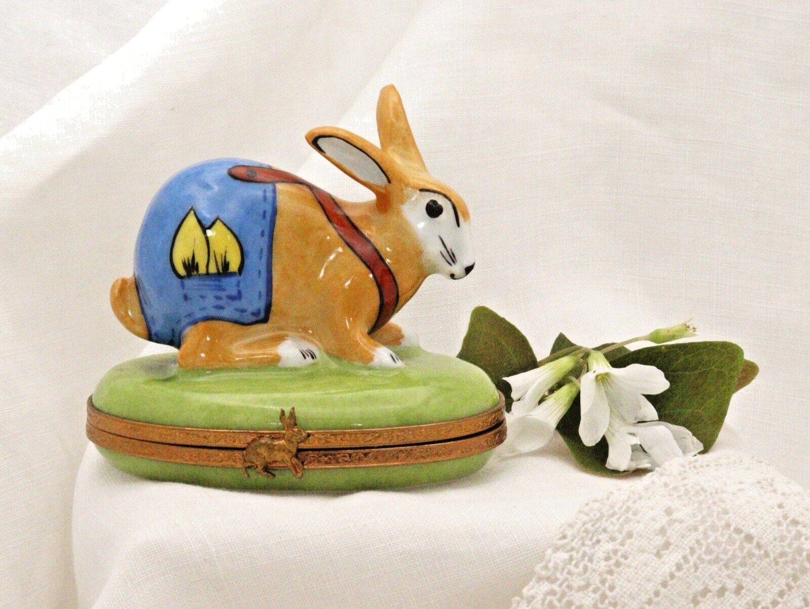 Limoges, Peint Main, Signed  Bunny Rabbit in overalls Rabbit Clasp Carrots insid - LADYBIRD LAUGH