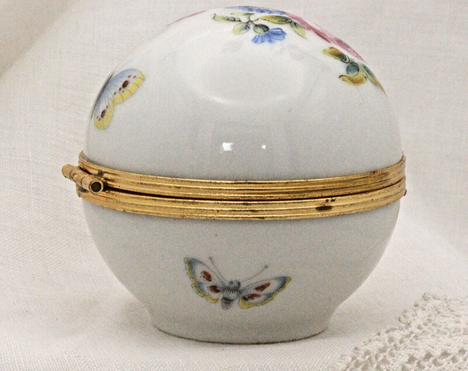 Limoges, France Artoria Round Trinket box with butterflies, moths, flowers - LADYBIRD LAUGH