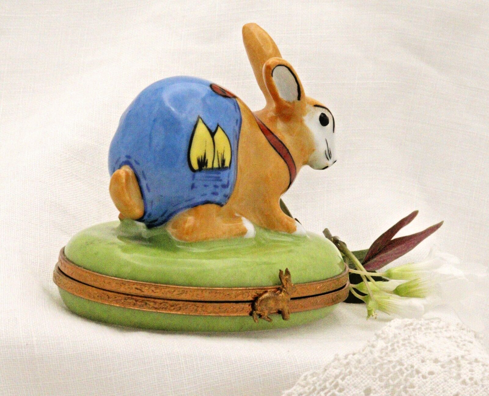 Limoges, Peint Main, Signed  Bunny Rabbit in overalls Rabbit Clasp Carrots insid - LADYBIRD LAUGH
