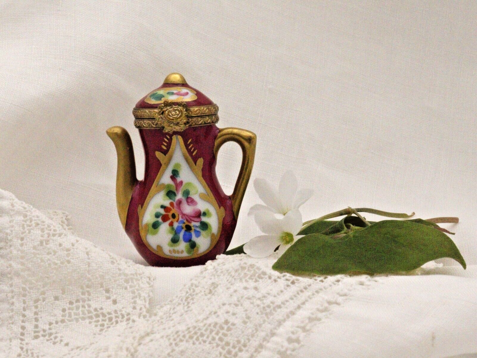 Limoges, France Peint Main Signed Burgundy Coffee Pot Flower Motif Gold Guilt - LADYBIRD LAUGH
