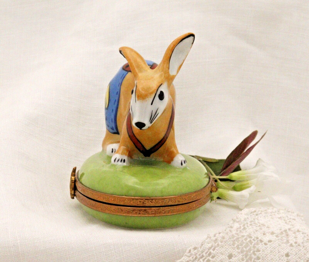 Limoges, Peint Main, Signed  Bunny Rabbit in overalls Rabbit Clasp Carrots insid - LADYBIRD LAUGH