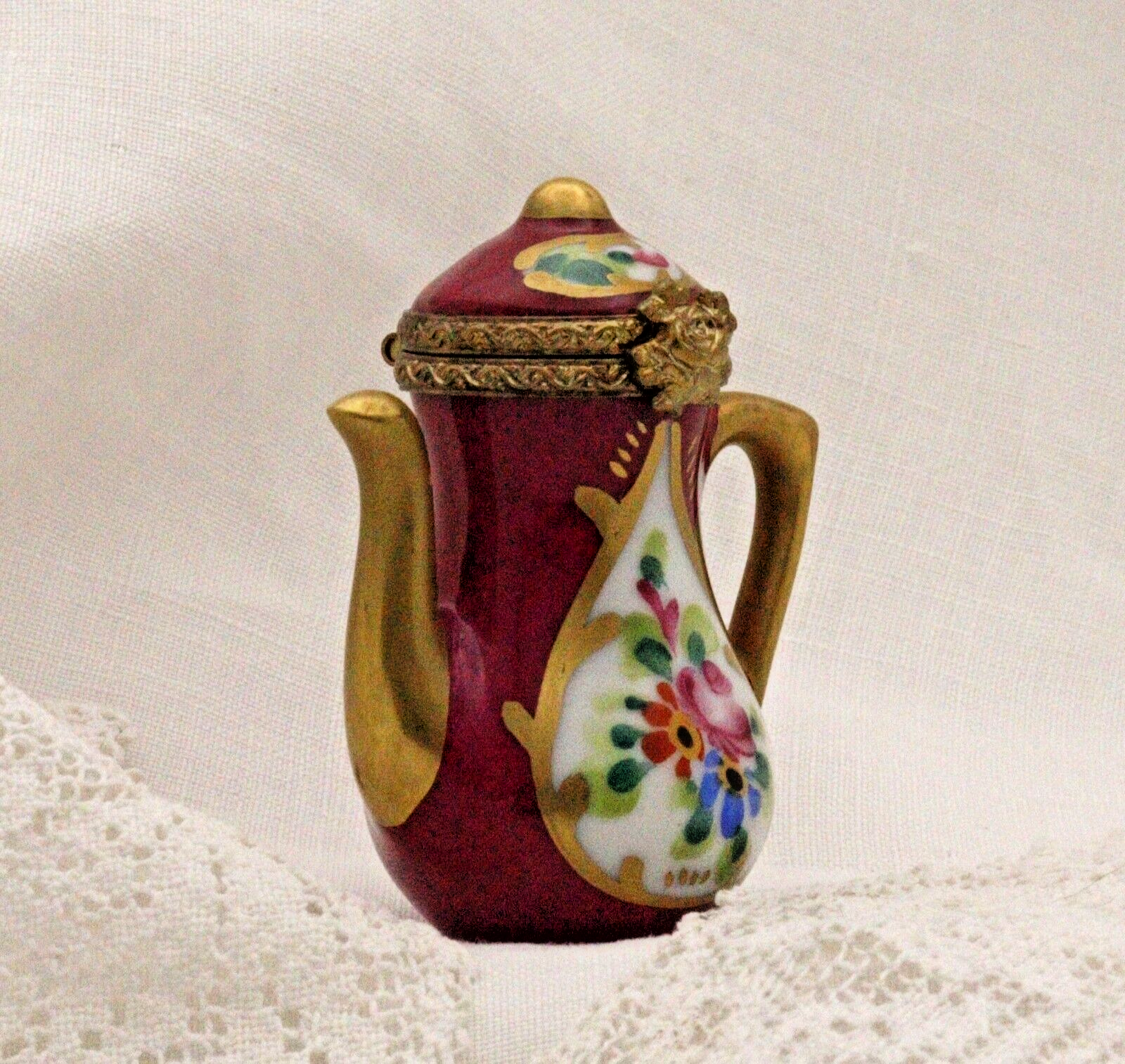 Limoges, France Peint Main Signed Burgundy Coffee Pot Flower Motif Gold Guilt - LADYBIRD LAUGH