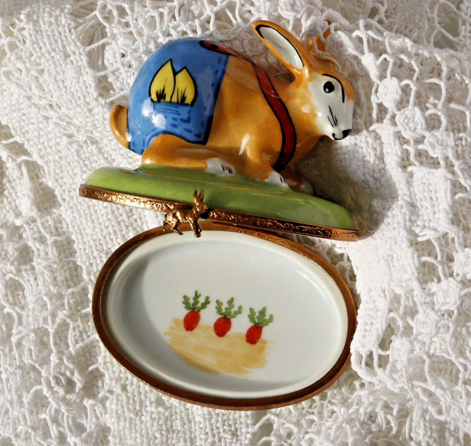 Limoges, Peint Main, Signed  Bunny Rabbit in overalls Rabbit Clasp Carrots insid - LADYBIRD LAUGH