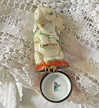 Beautiful Tassle Elephant -Peint Main Signed Exclusive Charmant - LADYBIRD LAUGH