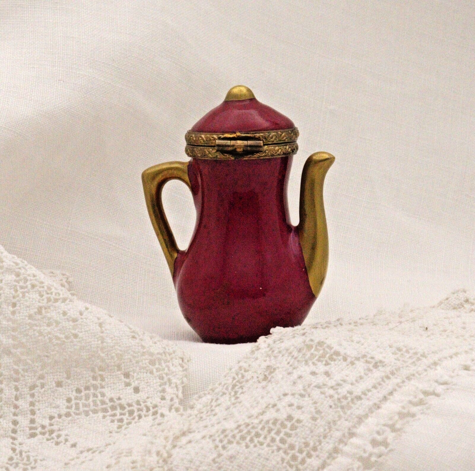 Limoges, France Peint Main Signed Burgundy Coffee Pot Flower Motif Gold Guilt - LADYBIRD LAUGH