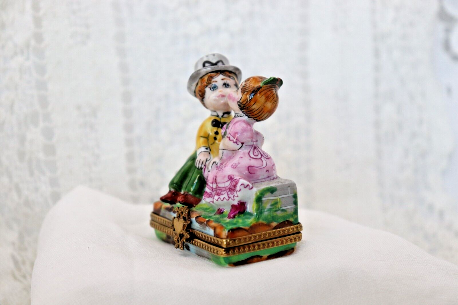 Limoges, France Porcelain Kissing Couple Sitting on a Wall Shaped Trinket Box - LADYBIRD LAUGH
