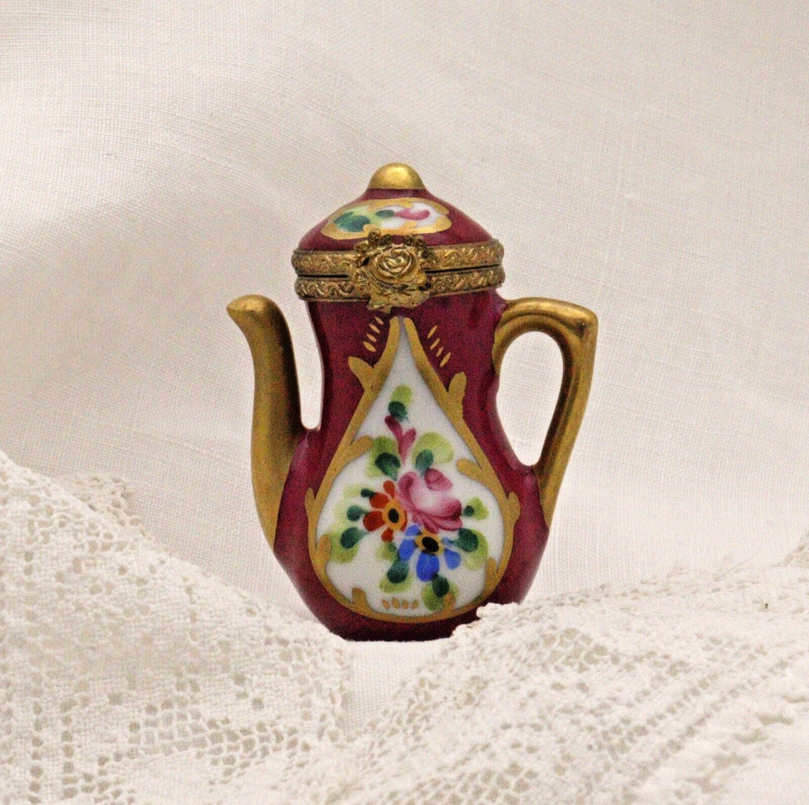 Limoges, France Peint Main Signed Burgundy Coffee Pot Flower Motif Gold Guilt - LADYBIRD LAUGH