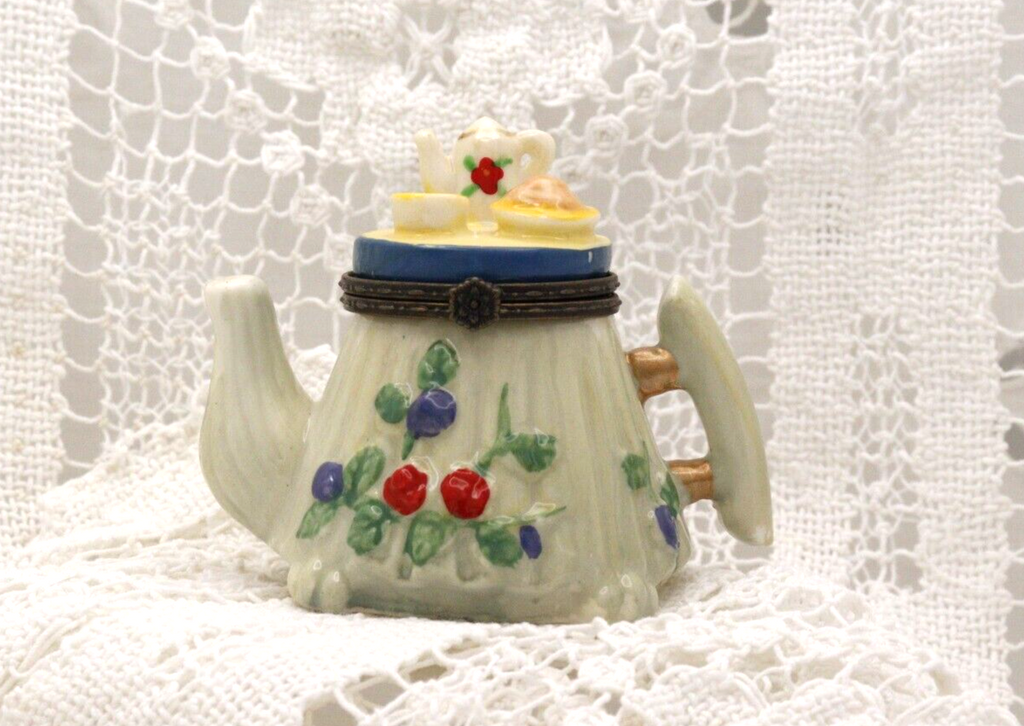 Tea Party with Tea and Crumpets Trinket Box - LADYBIRD LAUGH