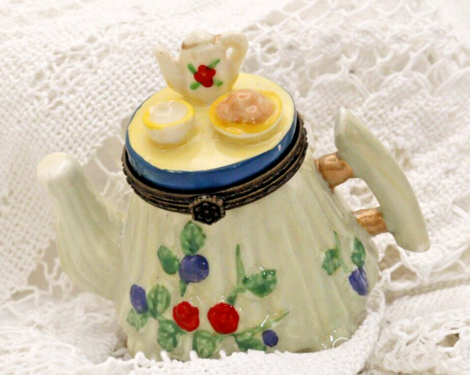 Tea Party with Tea and Crumpets Trinket Box - LADYBIRD LAUGH