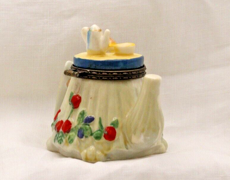 Tea Party with Tea and Crumpets Trinket Box - LADYBIRD LAUGH