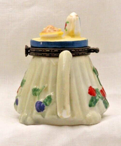 Tea Party with Tea and Crumpets Trinket Box - LADYBIRD LAUGH