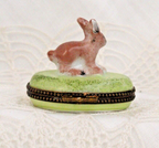 Rabbit on Grass Limoges - LADYBIRD LAUGH