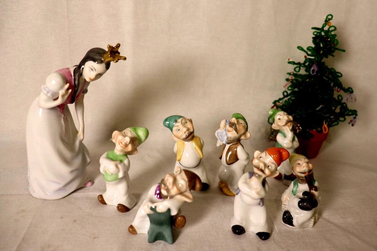 Herend's snow white and the seven dwarf's collection