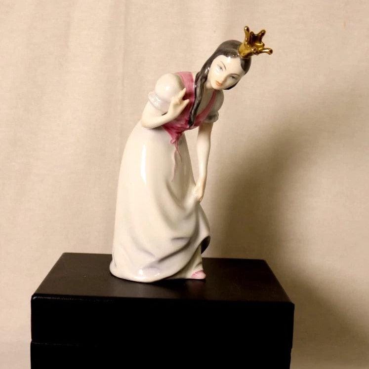 Herend's snow white and the seven dwarf's collection