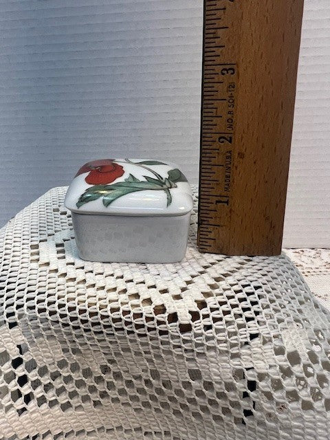Beautiful Limoges  Red Poppy Porcelain Trinket box - LADYBIRD LAUGH