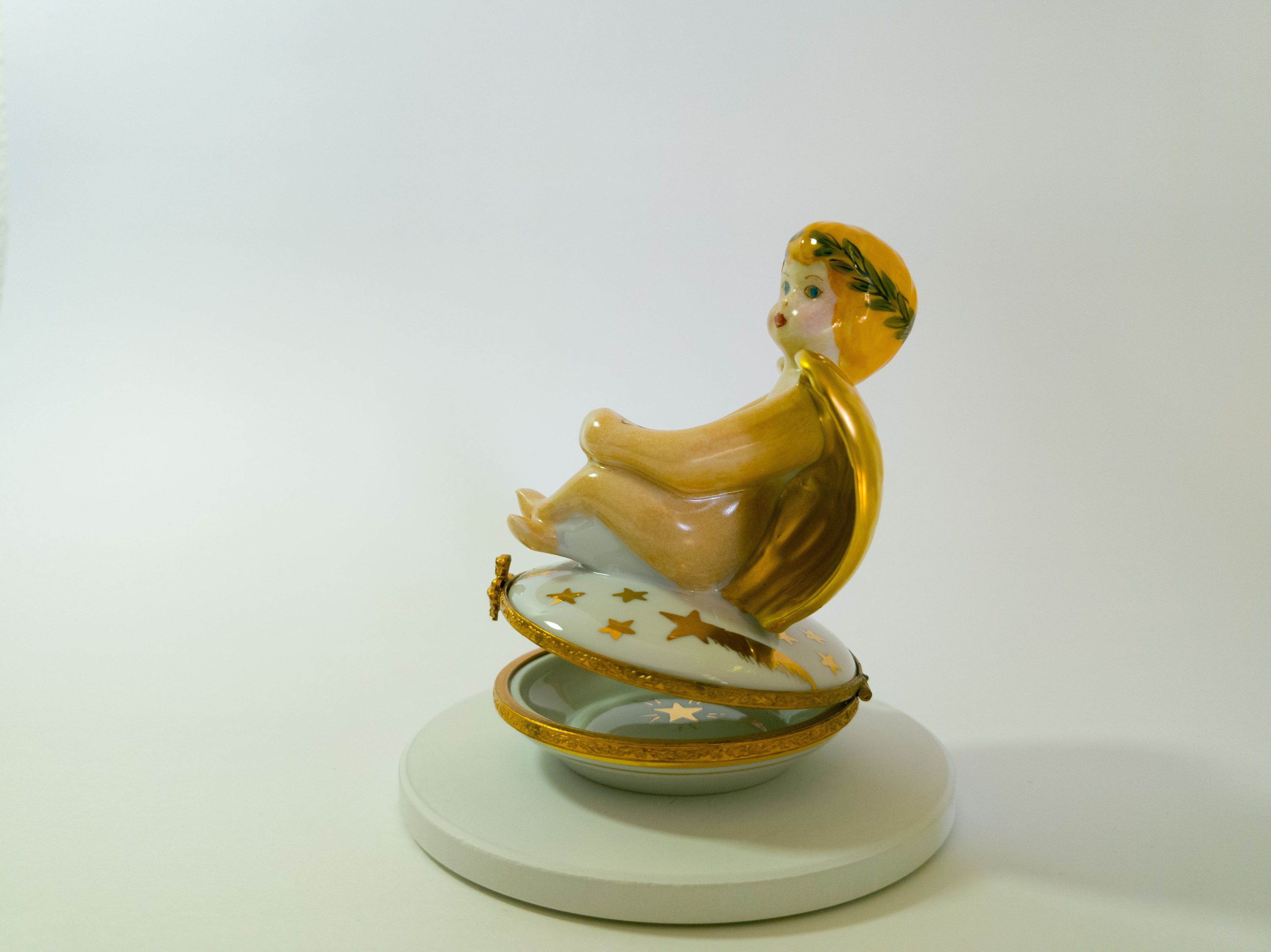Angel with Gold Wings on Stars Limoges