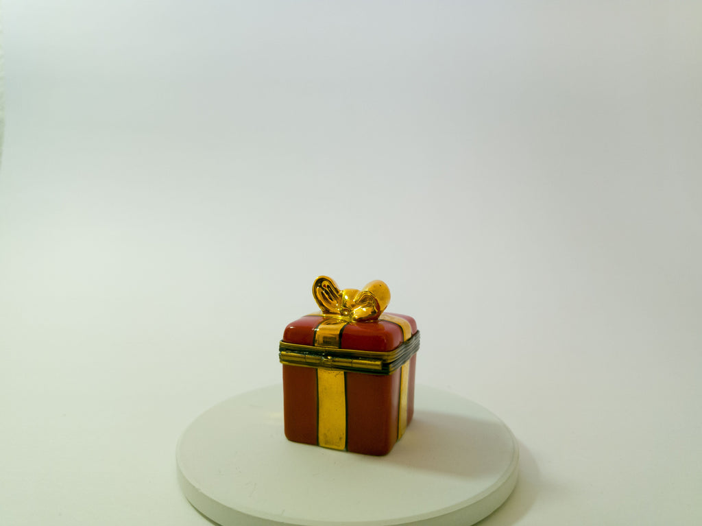 Limoges France Red & Gold Gift Box Trinket Box Hand Painted Porcelain