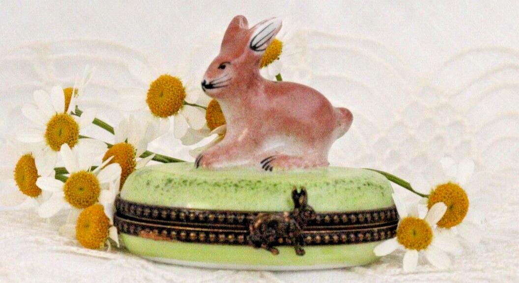 Rabbit Trinket Box: Vintage Hand-Painted Porcelain (Oval Shape)