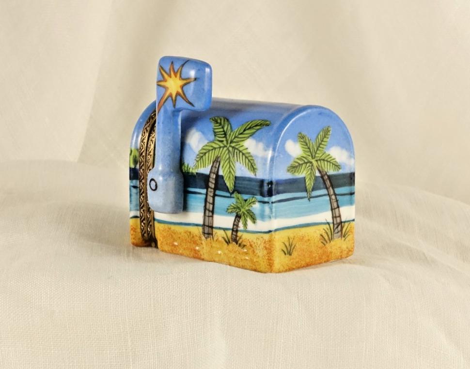 Limoges France Beach Mailbox Trinket Box Tropical Coastal Scene Limited Edition