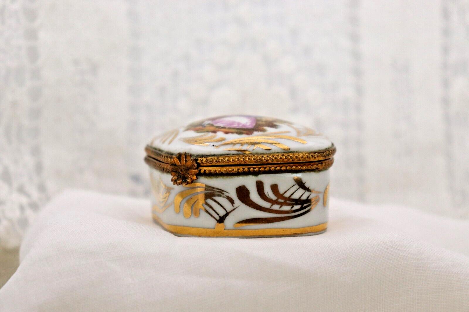 Vintage Limoges France Romantic Couple Trinket Box Hand Painted Porcelain