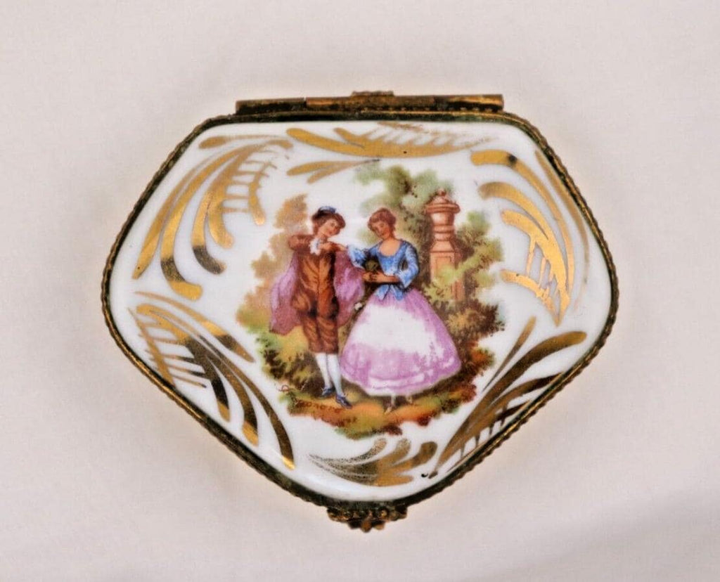 Vintage Limoges France Romantic Couple Trinket Box Hand Painted Porcelain