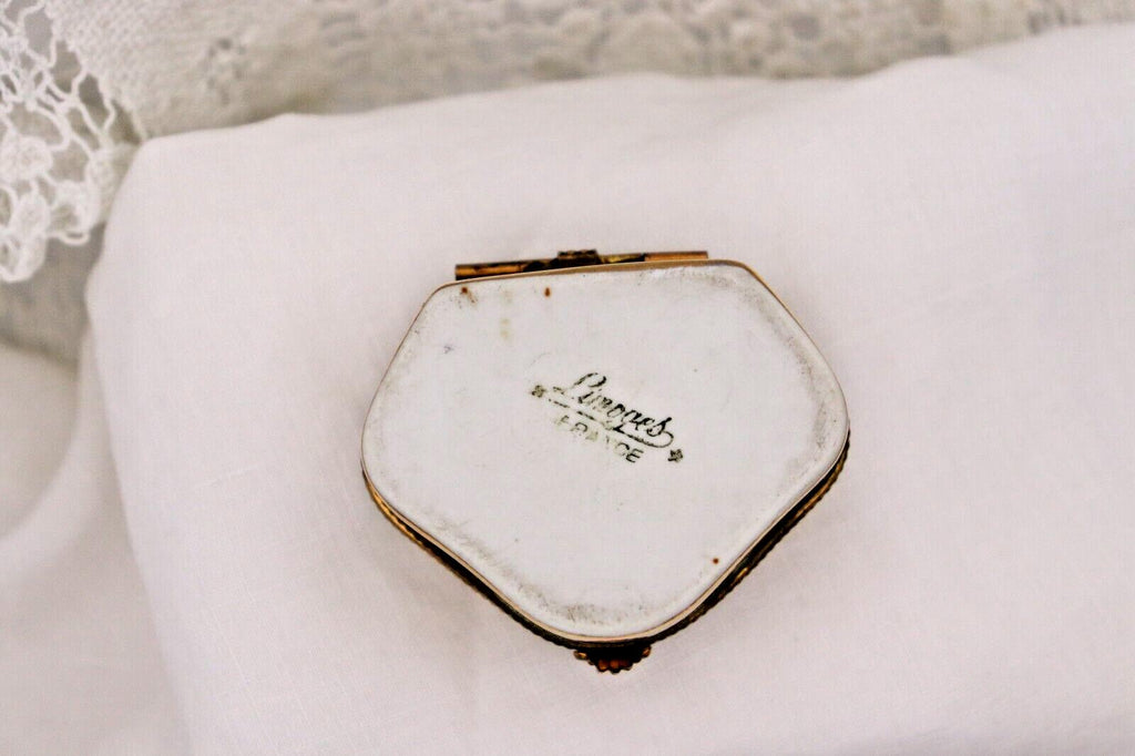 Vintage Limoges France Romantic Couple Trinket Box Hand Painted Porcelain