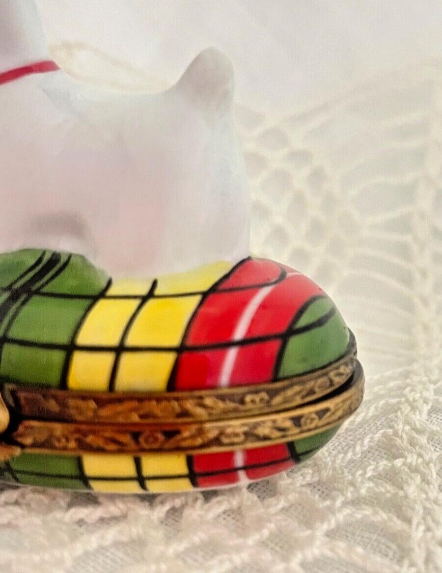 Limoges France Peint Main Signed Westie/Scottie Dog Trinket Box