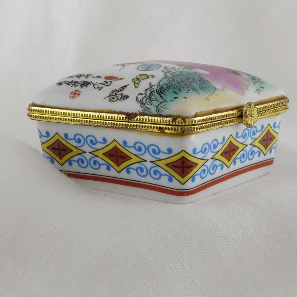 Limoges Style - Japanese Geisha Trinket Box Vintage Hand Painted Collectible