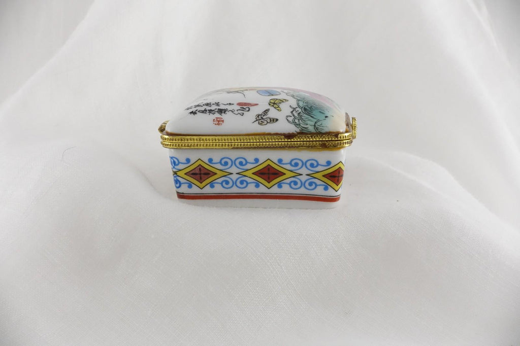 Limoges Style - Japanese Geisha Trinket Box Vintage Hand Painted Collectible