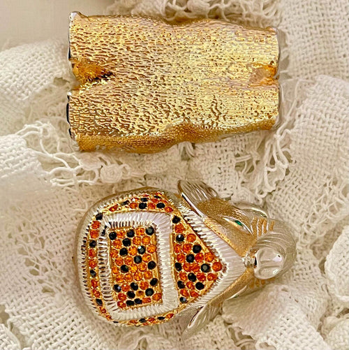 Jeweled Indonesian Elephant Trinket Box Enamel Crystal Keepsake Box (magnetic closure)