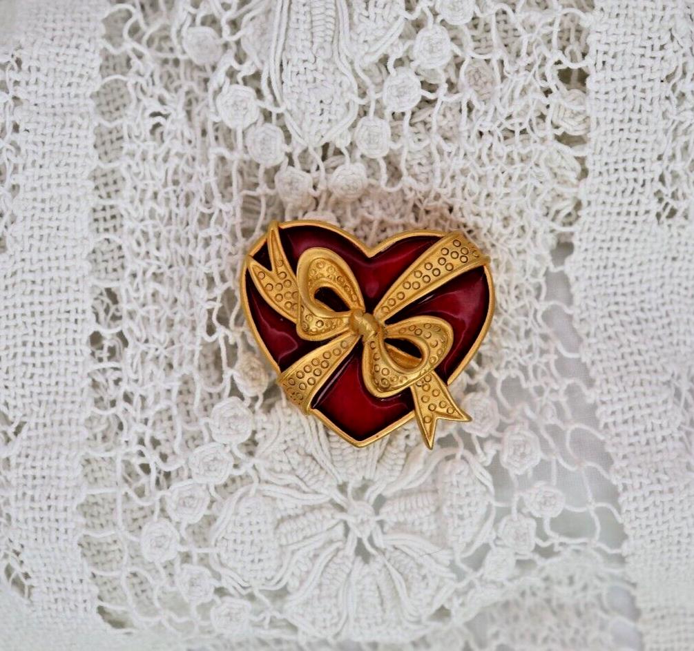 Bob Mackie Red Heart Trinket Box Crystal Pill Box Collectible