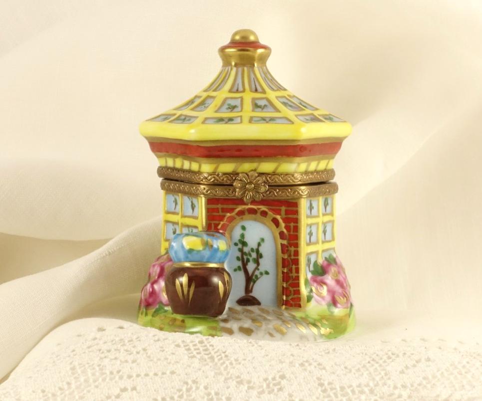 Limoges France Peint Main Garden Gazebo Trinket Box Hand Painted Porcelain