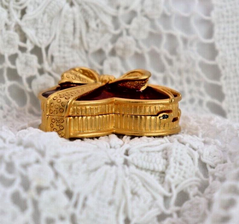Bob Mackie Red Heart Trinket Box Crystal Pill Box Collectible