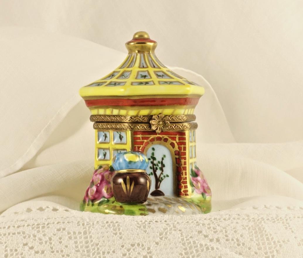 Limoges France Peint Main Garden Gazebo Trinket Box Hand Painted Porcelain