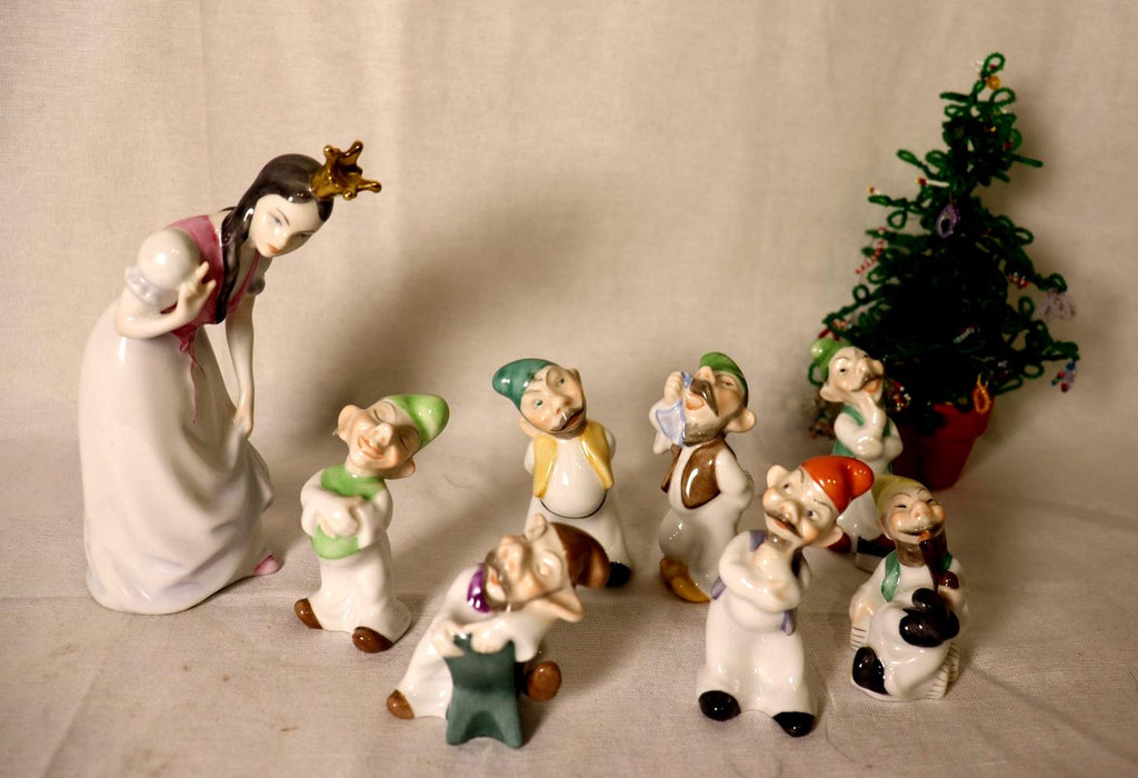 Herend's Snow White and the Seven Dwarf's collection
