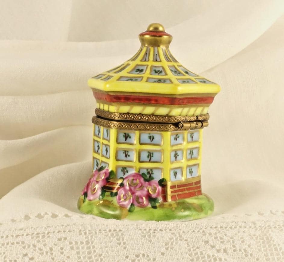 Limoges France Peint Main Garden Gazebo Trinket Box Hand Painted Porcelain