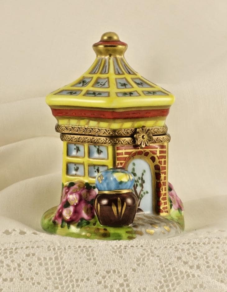 Limoges France Peint Main Garden Gazebo Trinket Box Hand Painted Porcelain