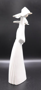 Lladró Porcelain Figurine - Two Nuns Holding Rosary Beads