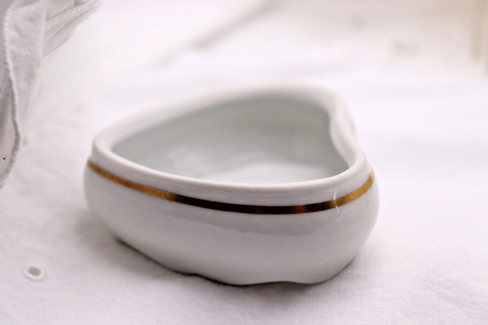 Limoges France Heart Trinket Box Paris Rencontre Au Café | Hand Painted Porcelain