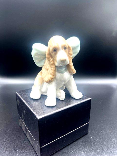 Vintage NAO Lladro Spaniel Figurine - Puppy with Blue Bow Detail