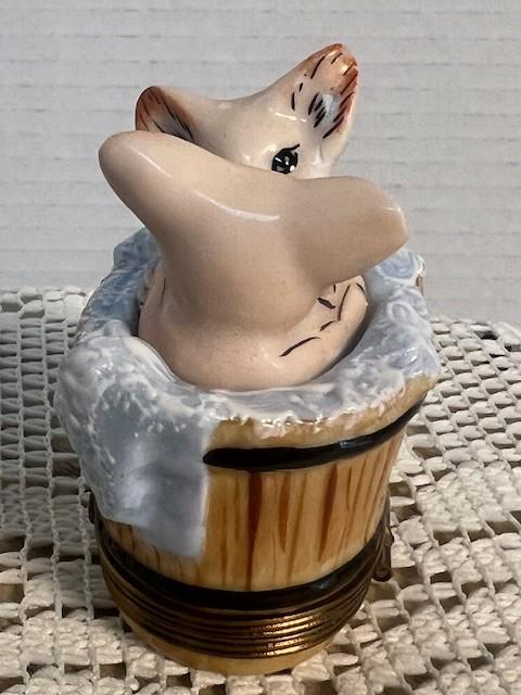 Limoges France Valentine Pigs in Bathtub Trinket Box Hand Painted Porcelain