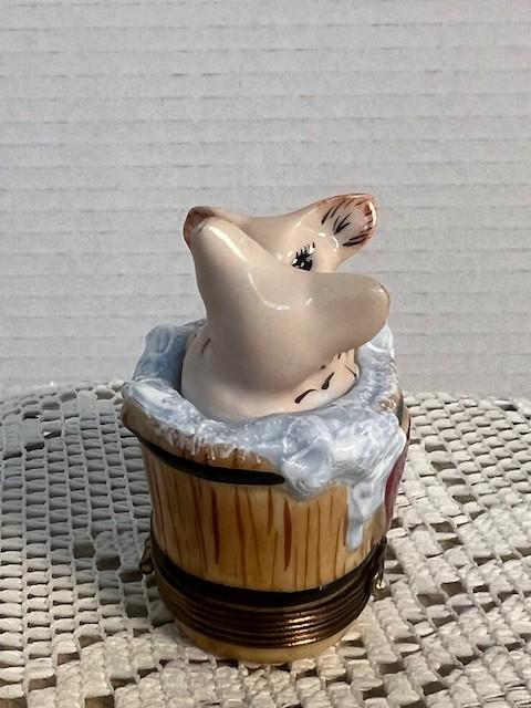 Limoges France Valentine Pigs in Bathtub Trinket Box Hand Painted Porcelain